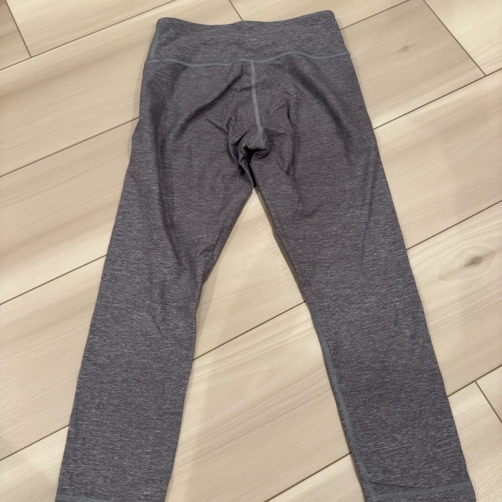 Lululemon wunder under Gray Leggings - Picture 2 of 2